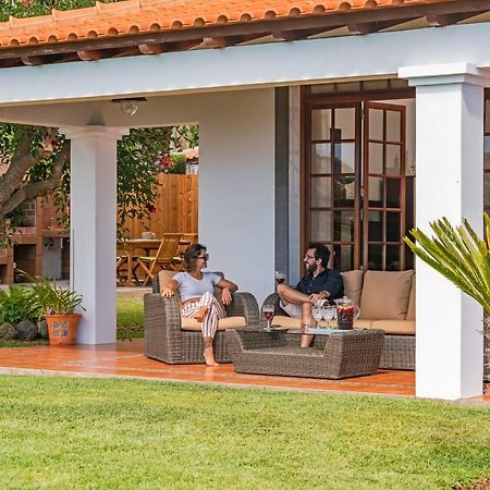 Southern Sunny House By An Island Apart Calheta  Eksteriør billede