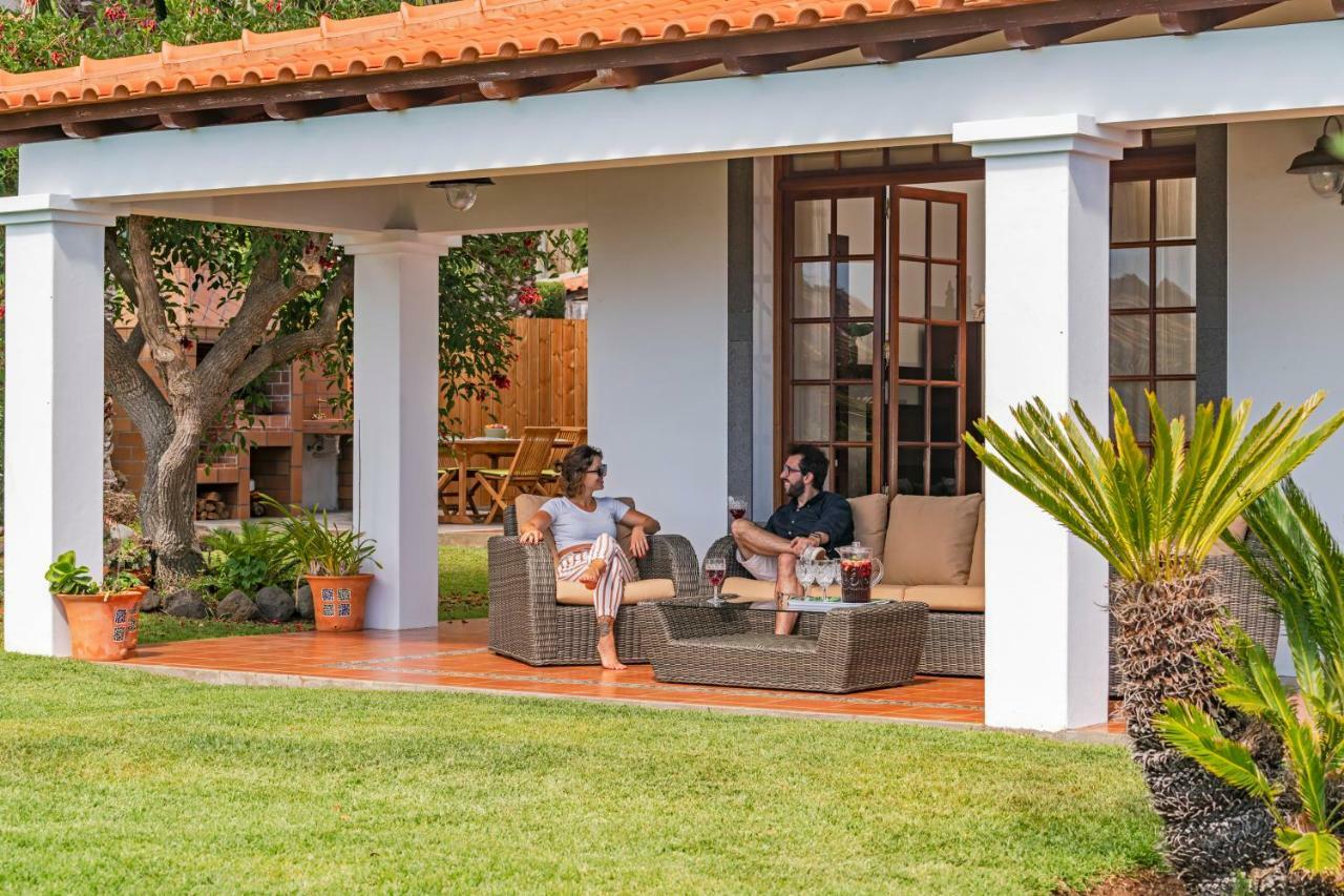 Southern Sunny House By An Island Apart Calheta  Eksteriør billede