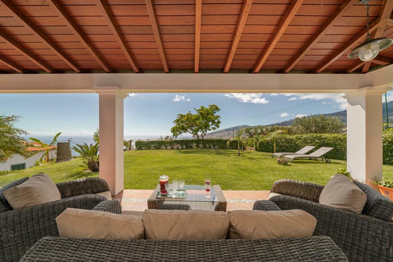 Southern Sunny House By An Island Apart Calheta  Eksteriør billede